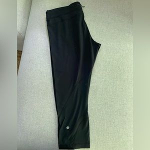 Lululemon leggings cropped